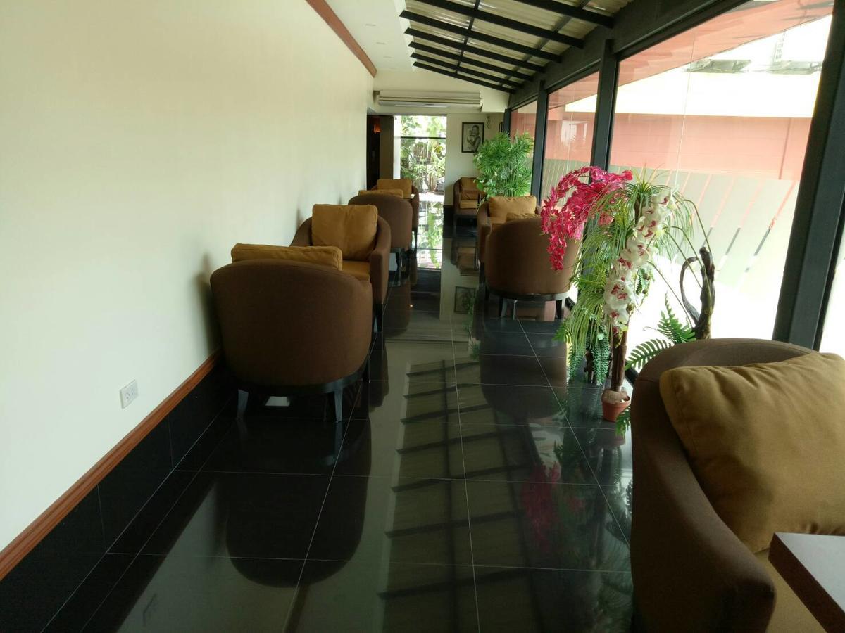 The Imperial Home Hotel Pak Kret Exteriér fotografie