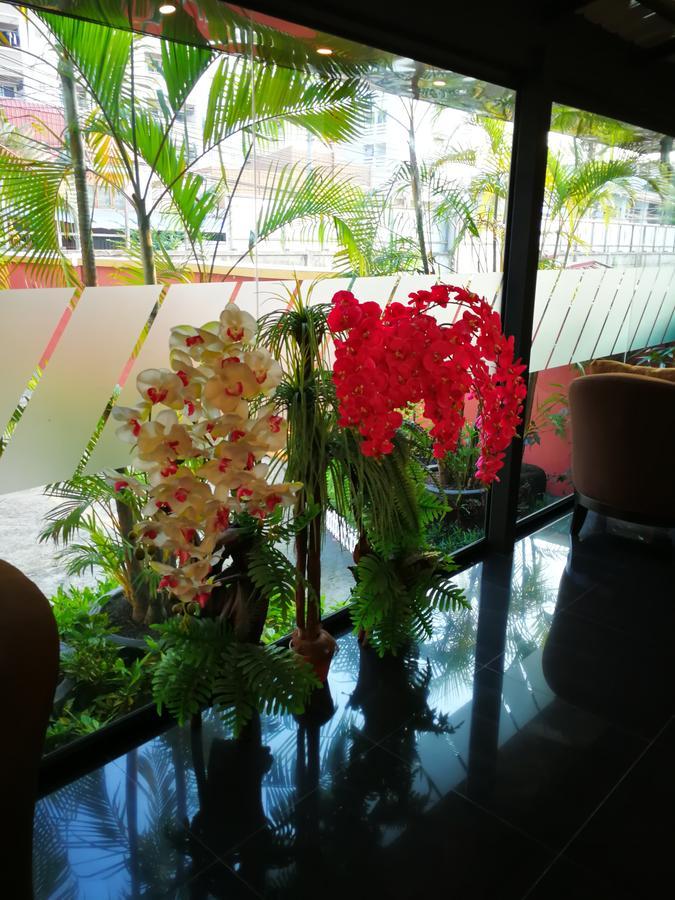The Imperial Home Hotel Pak Kret Exteriér fotografie
